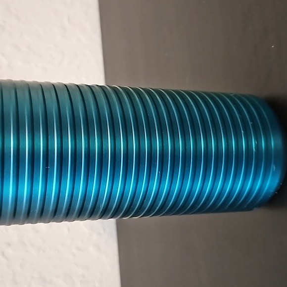 🔴SALE Starbucks 2022 Green Ombre Vacuum Insulated Tumbler, Twist Top, 20 oz - Picture 7 of 10